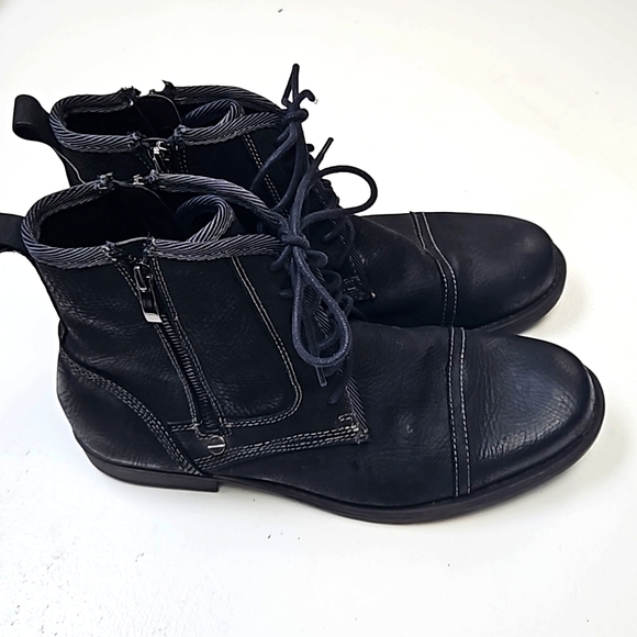 Gray Saks Fifth Ave - Picture 1 of 5